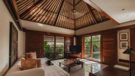 峇里島 金巴蘭皇宮酒店