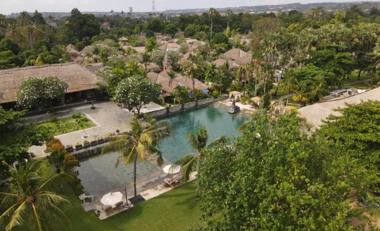 峇里島 金巴蘭皇宮酒店