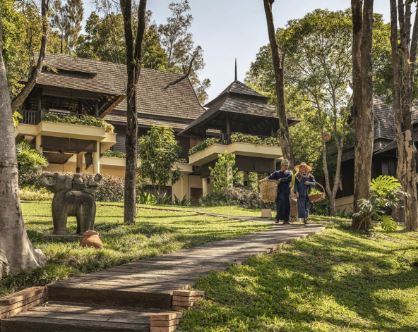 享用度假村精緻早餐→清邁機場→台北