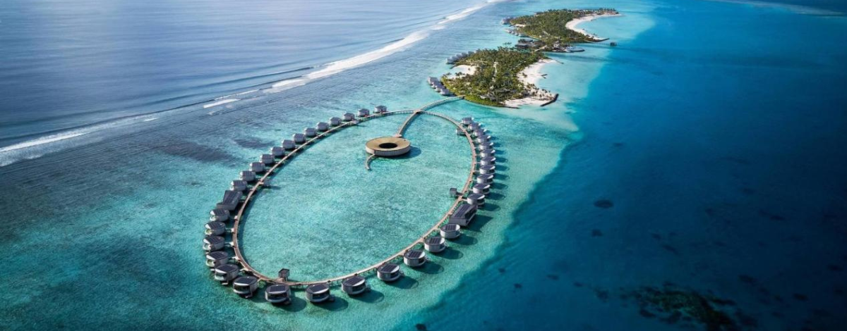 早餐後退房→退房後自由活動→前往機場島→飛往新加坡(機上跨夜)