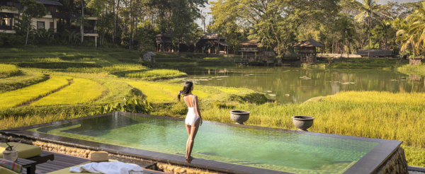 奢華渡假村內享受自由時光(推薦參加水牛洗澡、體驗插秧等免費活動)→泰式下午茶時光(兩人一套)