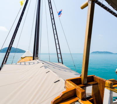 精品白帆船出海一日遊(含自助午餐)→龍蝦沙灘晚餐