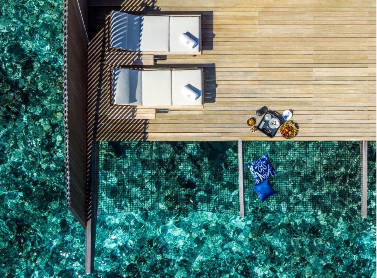 渡假島上自由探索